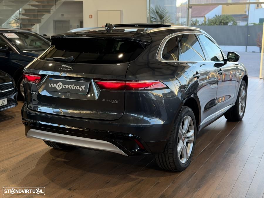 Jaguar F-Pace 2023 photo 2