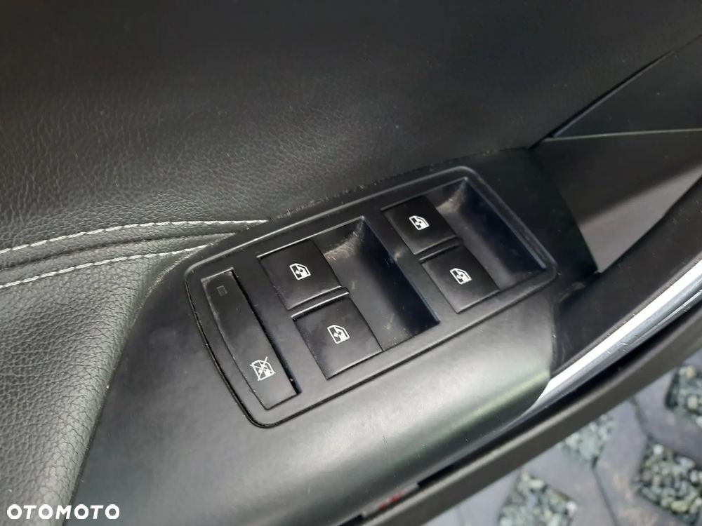 Opel Insignia 1.6 CDTI ecoFLEX Start/Stop Edition - 9