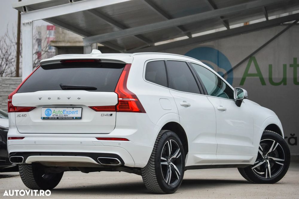 Volvo XC 60 D4 AWD Geartronic RDesign - 15