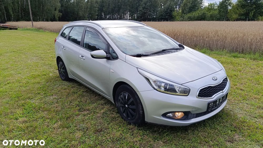Kia Ceed - 3