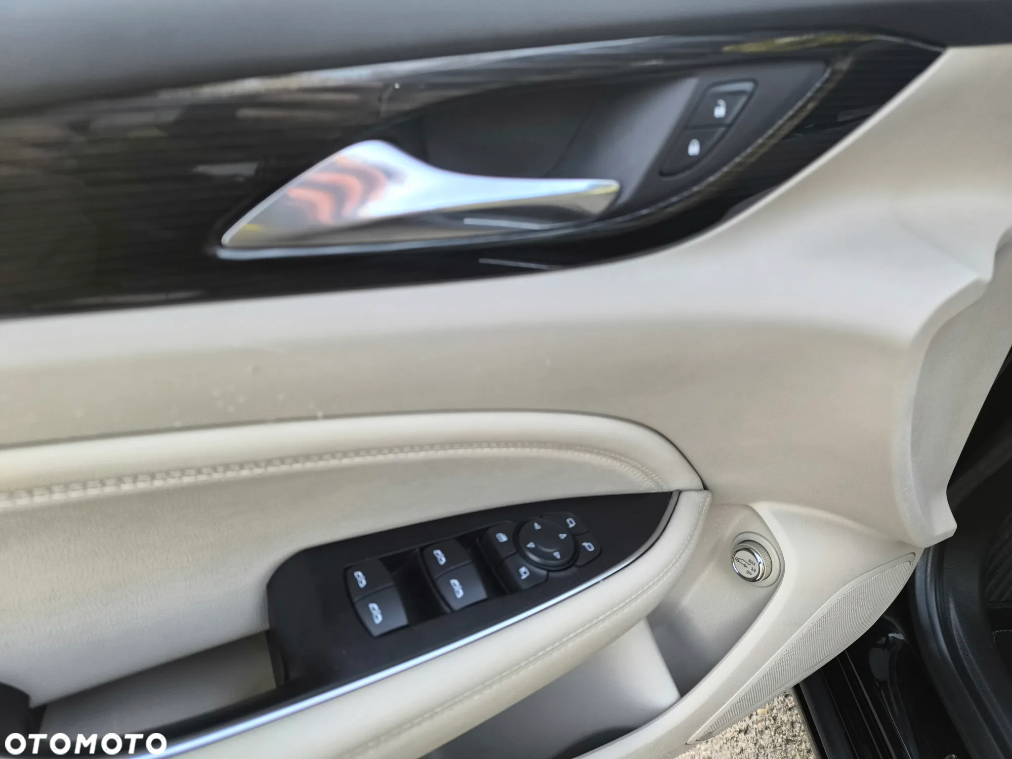 Opel Insignia Sports Tourer 2.0 Diesel Dynamic - 23