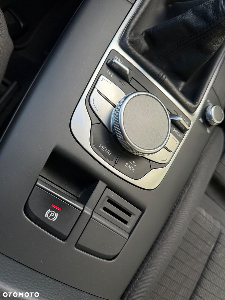 Audi A3 Sportback 2.0 TDI sport - 27