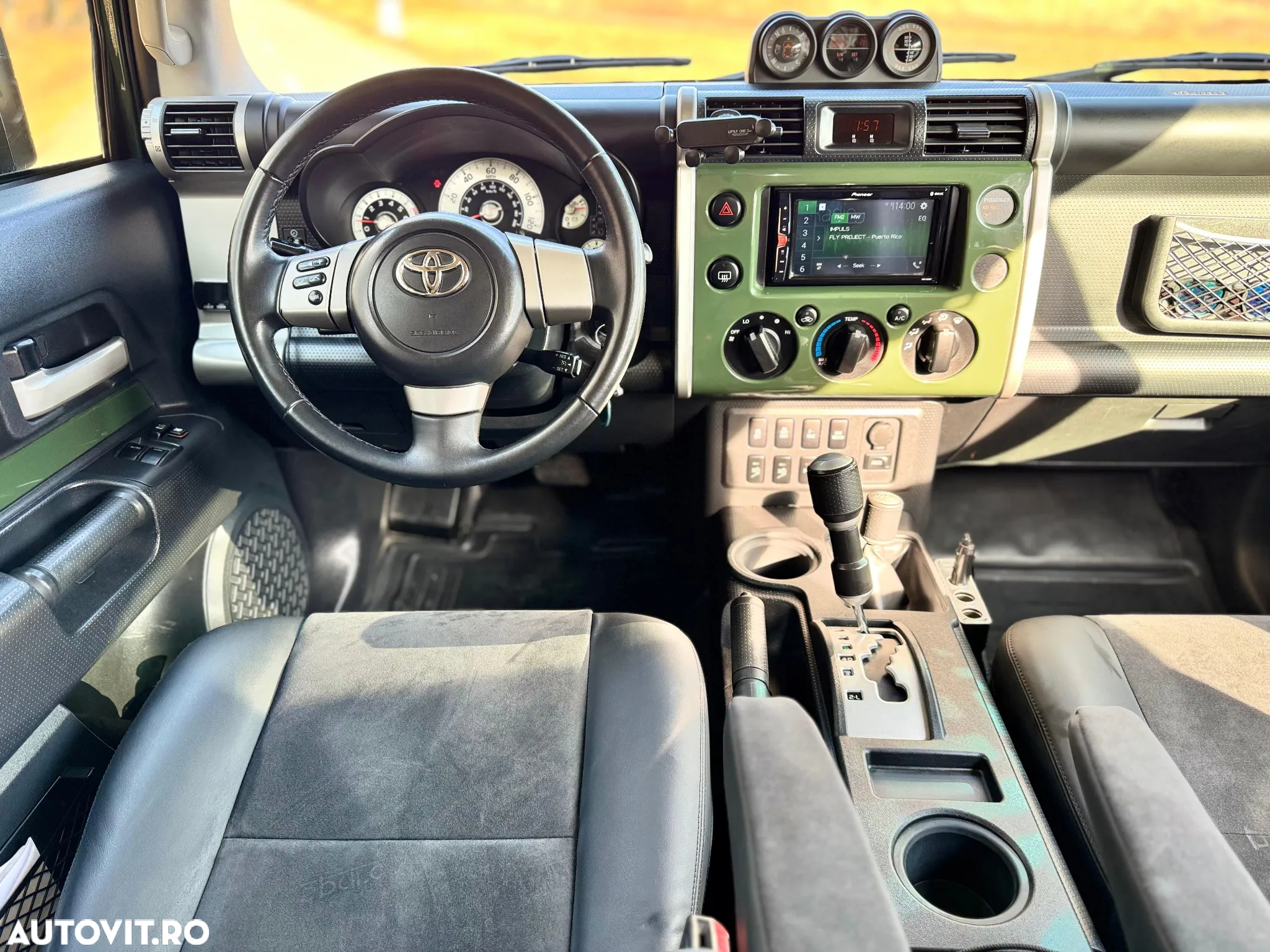 Toyota FJ - 5