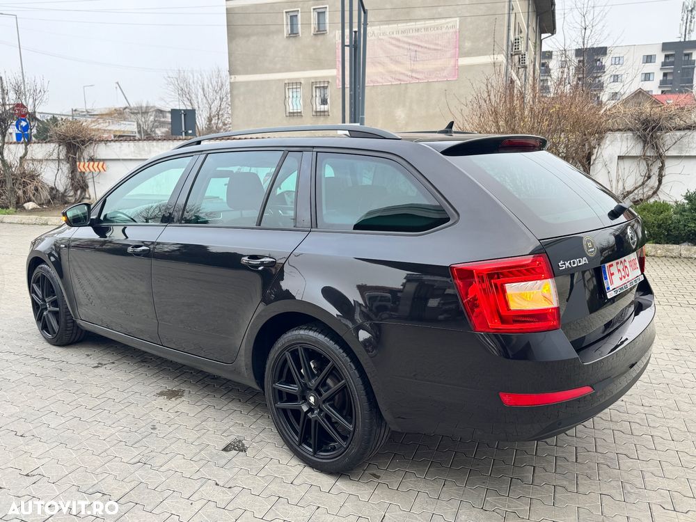 Skoda Octavia 2.0 TDI (Green tec) DSG Joy - 11