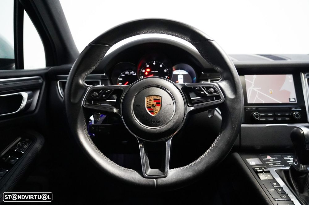 Porsche Macan Standard - 8