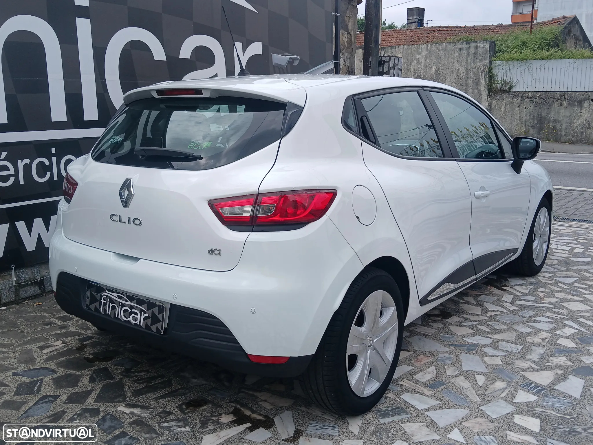 Renault Clio 1.5 dCi Confort - 8