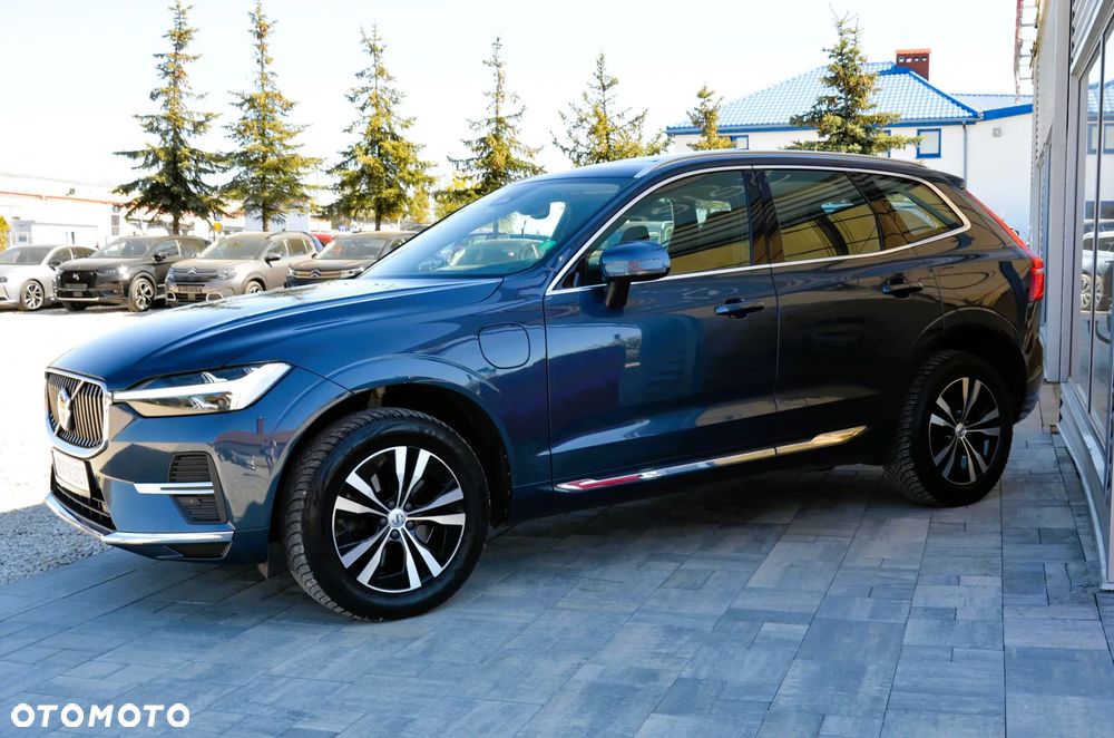 Volvo XC 60 T6 Plug-In Hybrid AWD Inscription - 8
