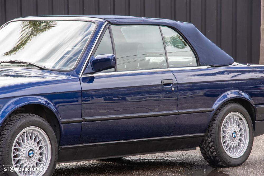 BMW 320 i Cabriolet - 7