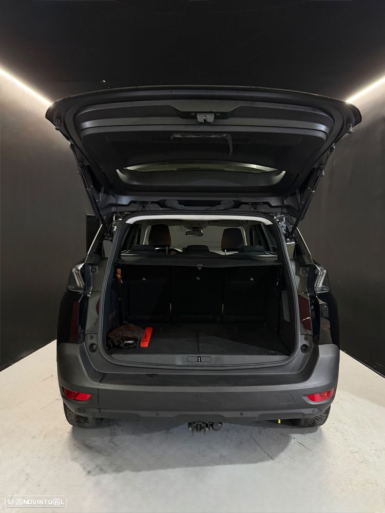 Peugeot 5008 2021 photo 5