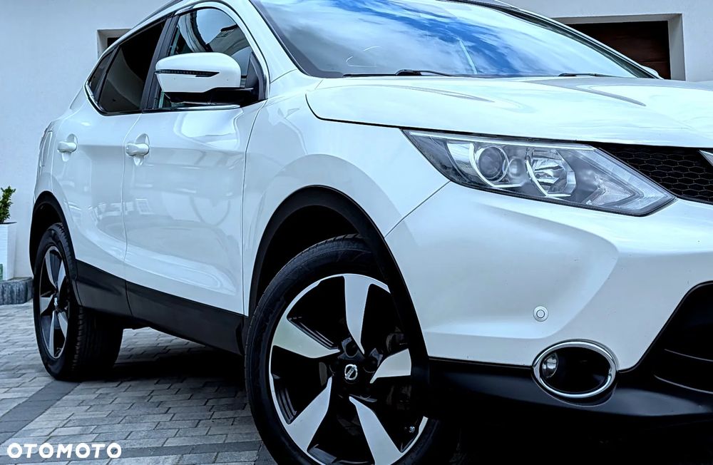 Nissan Qashqai 1.6 DIG-T 360 - 24
