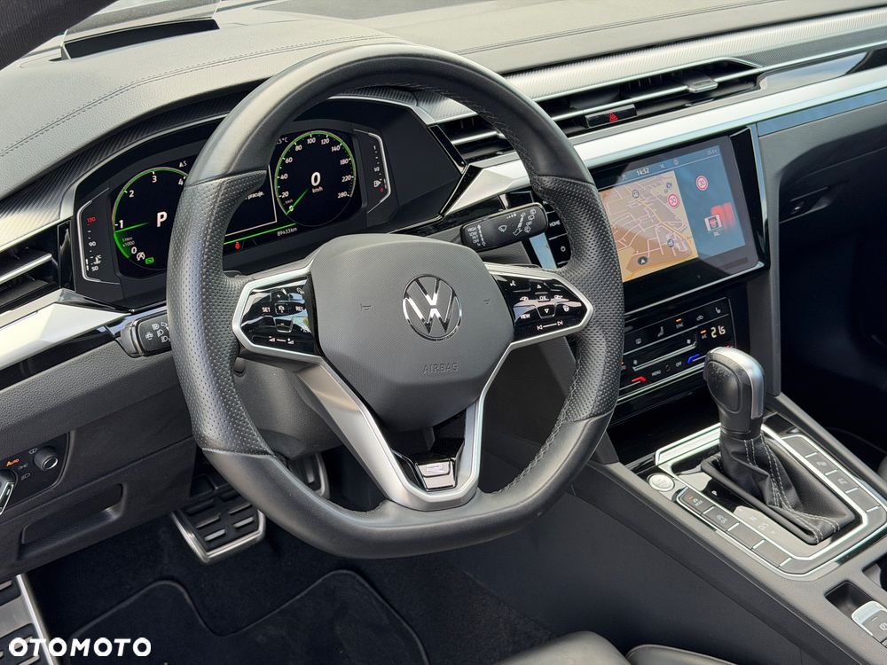 Volkswagen Arteon 2.0 TDI SCR 4Motion DSG R-Line - 19