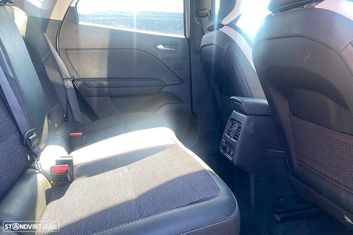 Renault Captur 1.0 TCe Techno Bi-Fuel - 16