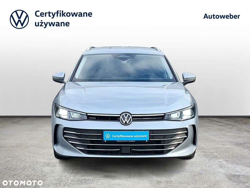 Volkswagen Passat - 9