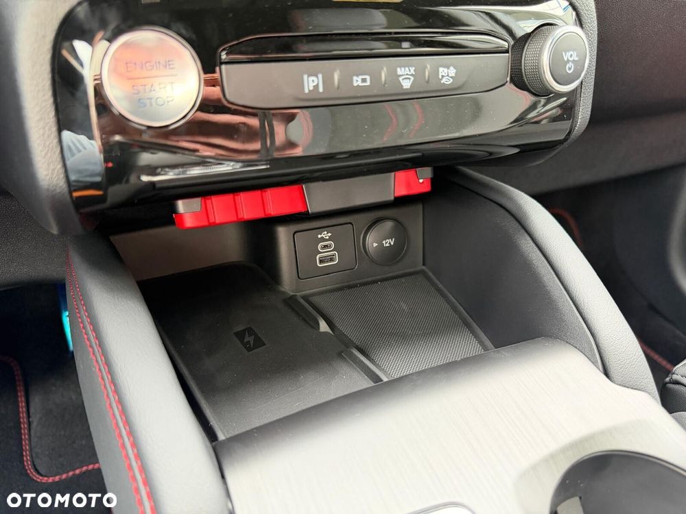 Ford Kuga - 21