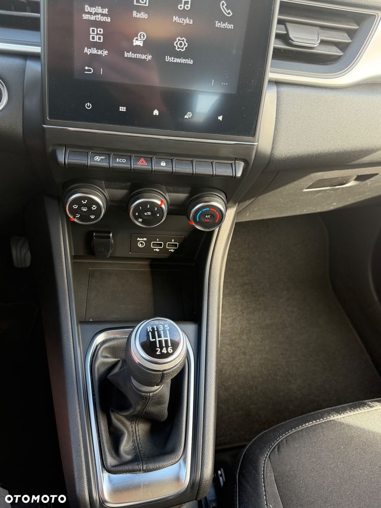 Renault Captur TCe 90 EVOLUTION - 17