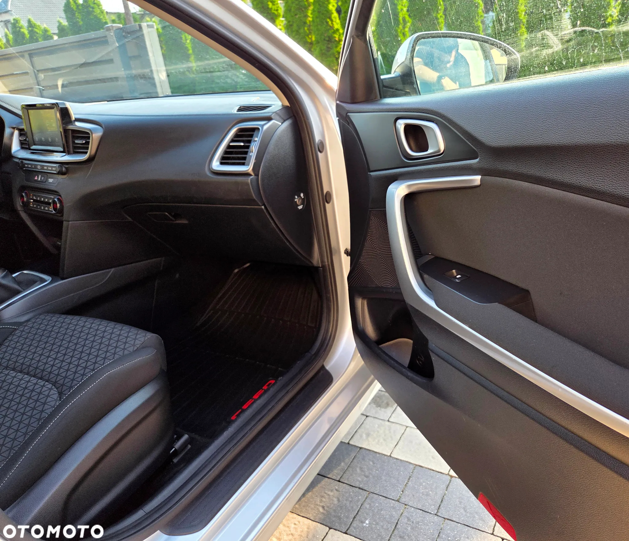 Kia Ceed 1.6 CRDi SCR M - 18