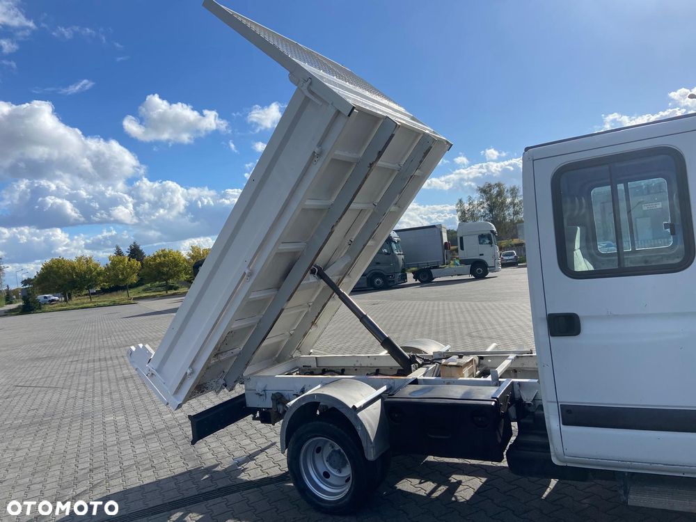 Renault Wywrotka Mascott - 21