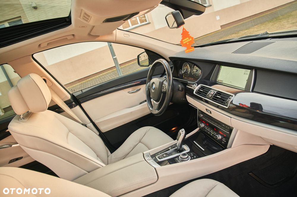 BMW 5GT 530d - 34