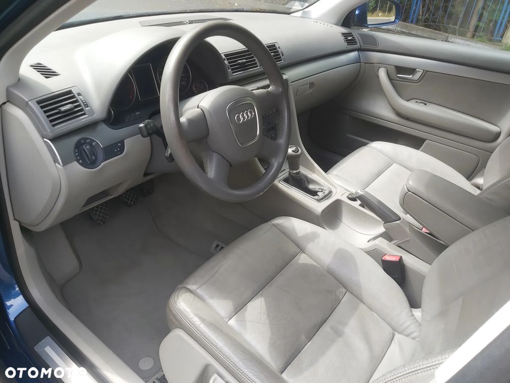 Audi A4 Limousine 1.8 T - 17