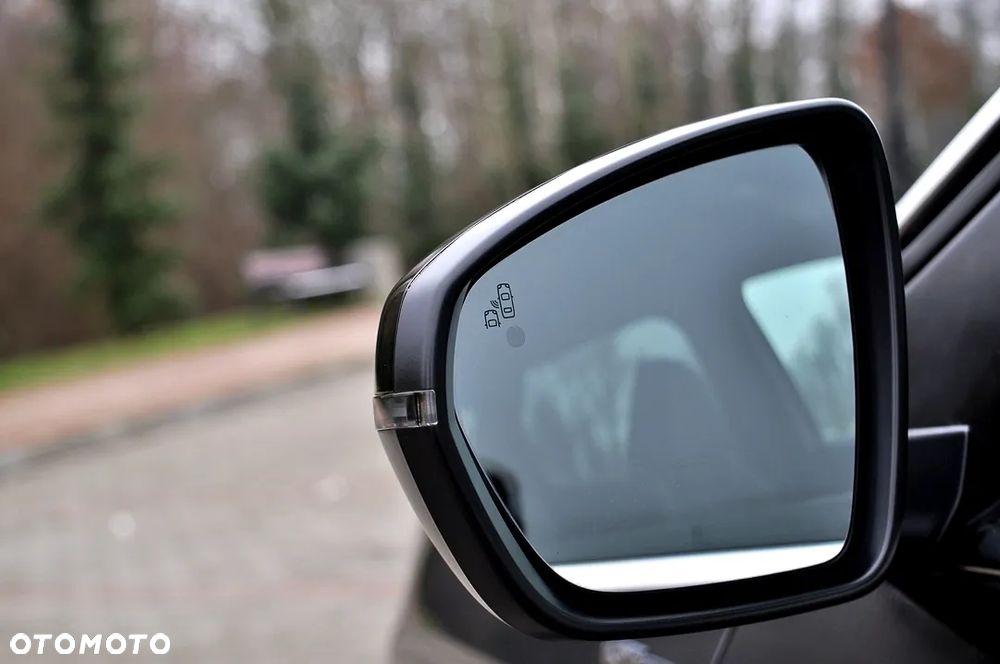 Peugeot 3008 1.2 PureTech GPF Allure S&S EAT8 - 20