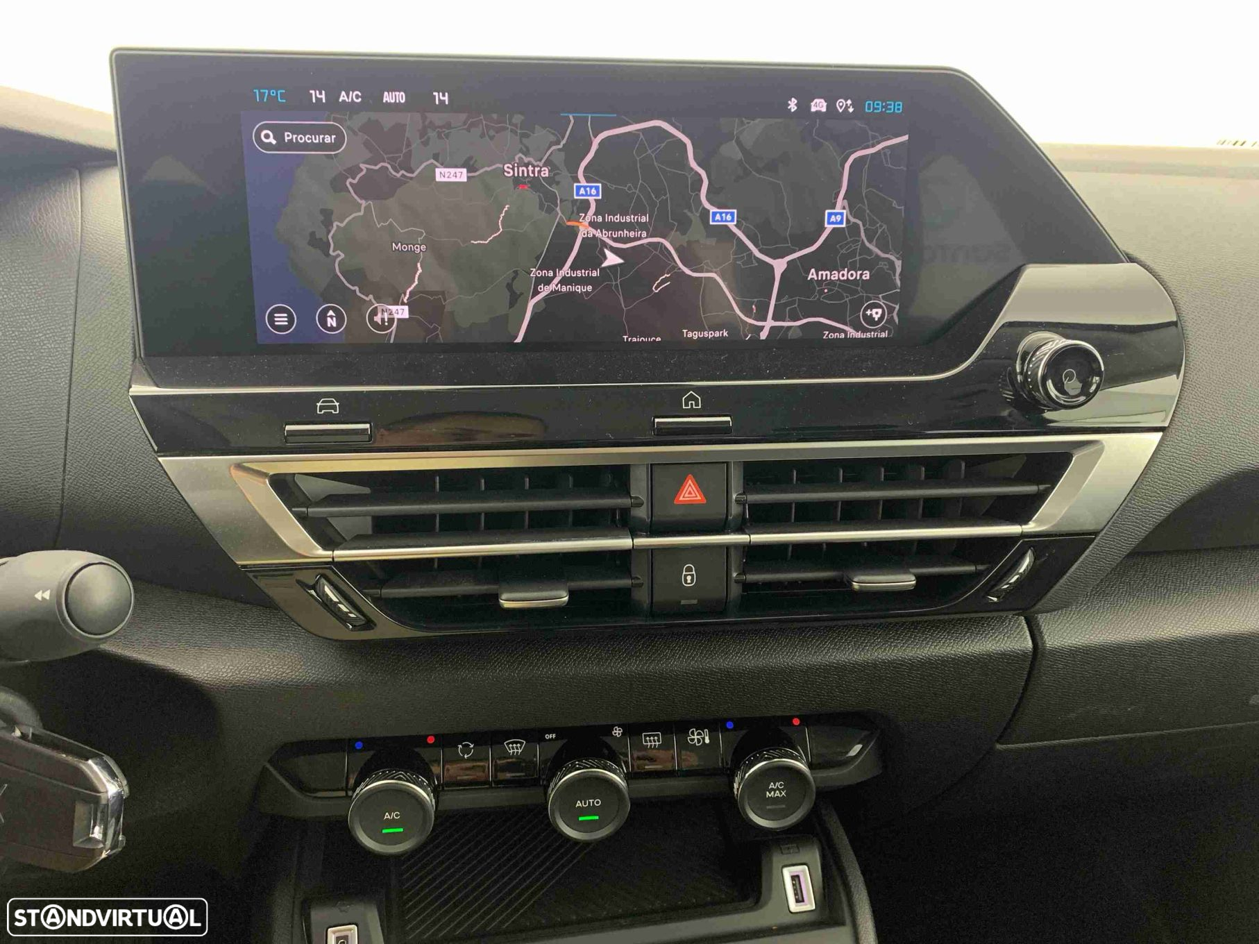 Citroën C4 X 1.2 PureTech Plus EAT8 - 14