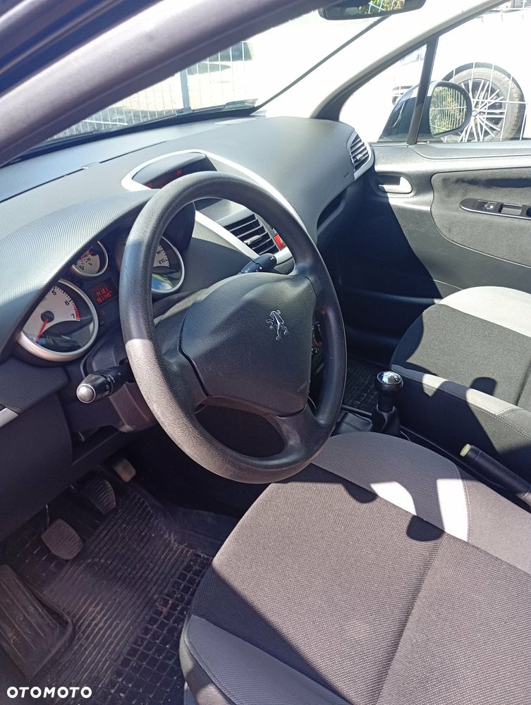 Peugeot 207 1.4 Access - 14