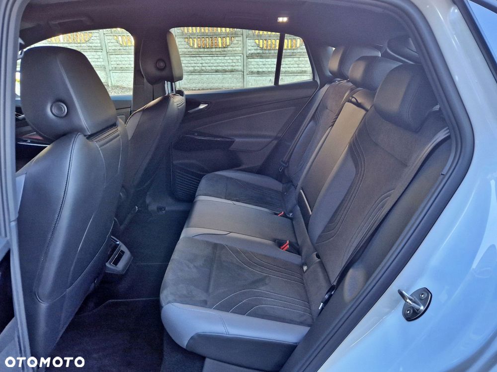 Volkswagen ID.5 77kWh Pro Performance - 16