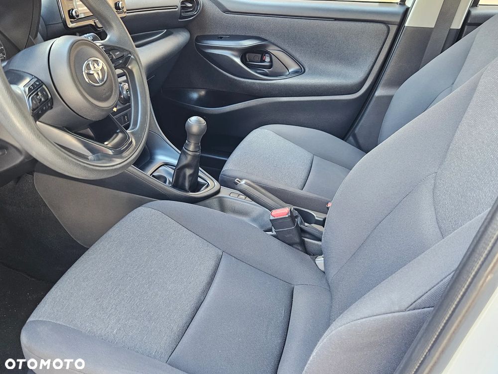 Toyota Yaris 1.0 Active - 14
