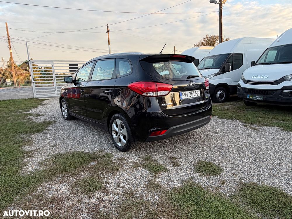 Kia Carens 1.7 DSL CONFORT - 11