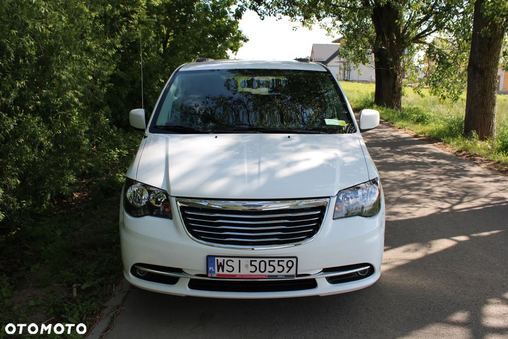 Chrysler Town & Country 3.6 Touring - 5