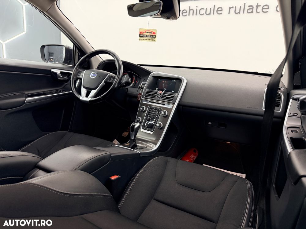 Volvo XC 60 D4 Momentum - 22