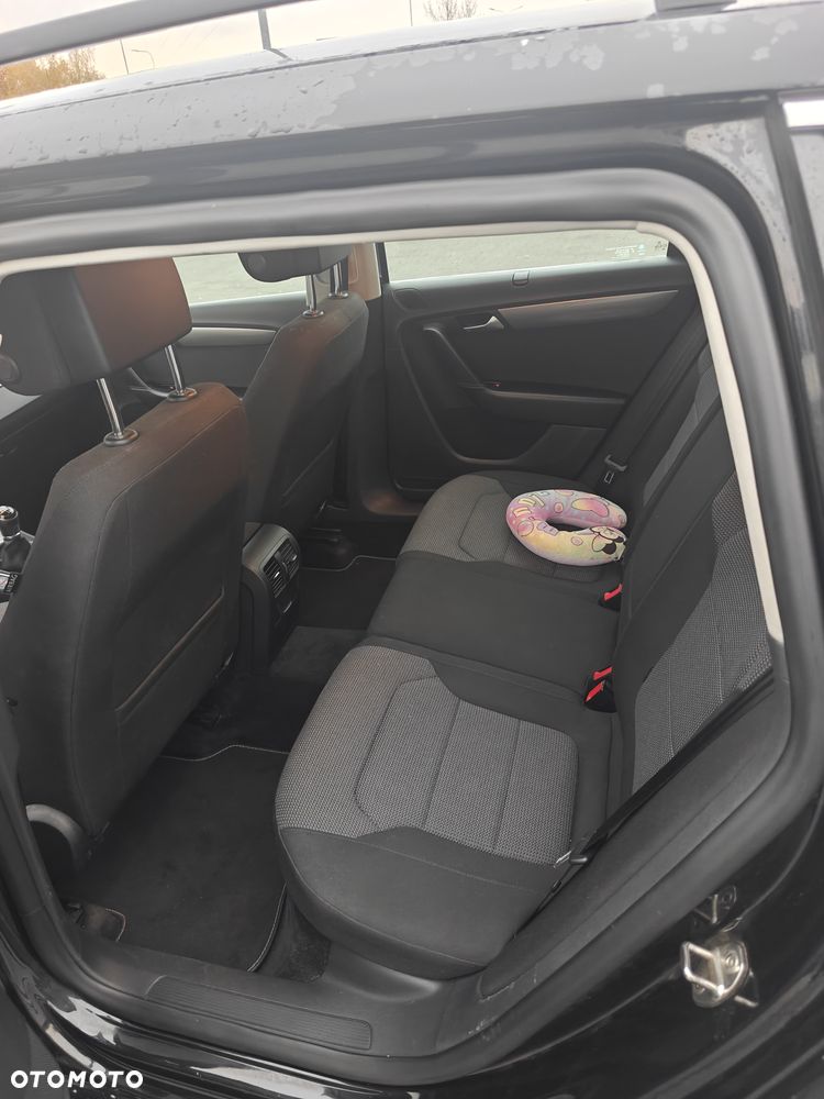 Volkswagen Passat - 3