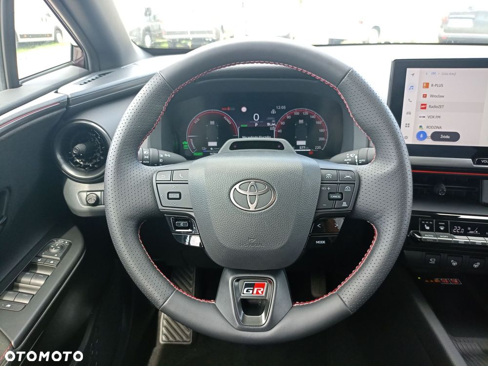 Toyota C-HR - 14
