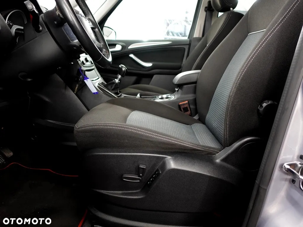 Ford Galaxy 2.0 TDCi Gold X - 14