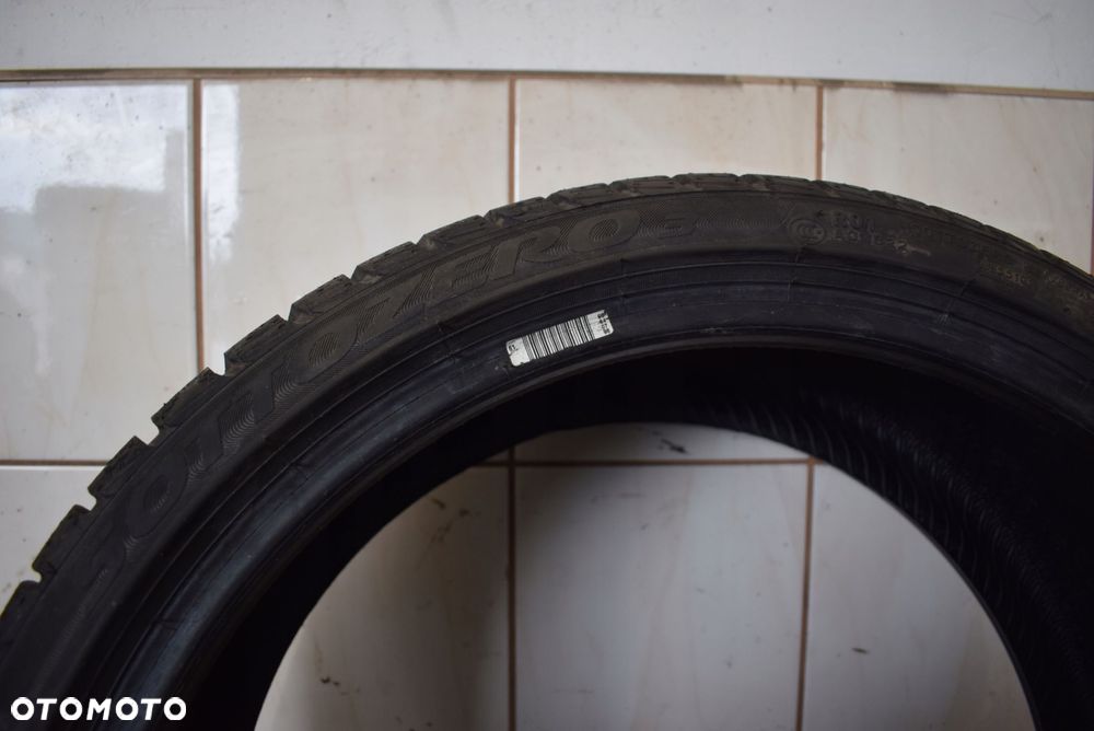 R19 235/35 Pirelli Sottozero 3 R01 Wysyłka gratis! - 4