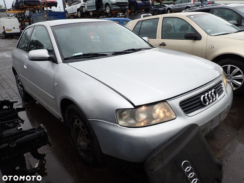 CZĘSCI - Audi A3 8L 1,6 102KM BFQ FILM HB 3D LIFT 5B DUU lakier LY7W 2002r. INDEX - 10043 - 3
