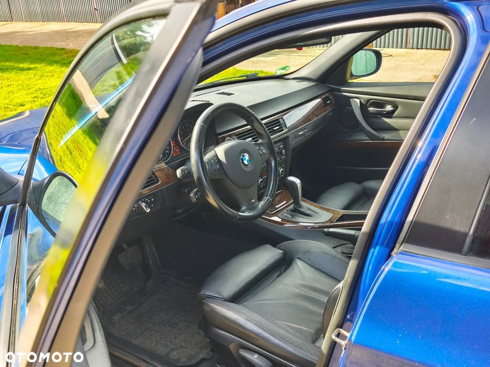 BMW Seria 3 - 23
