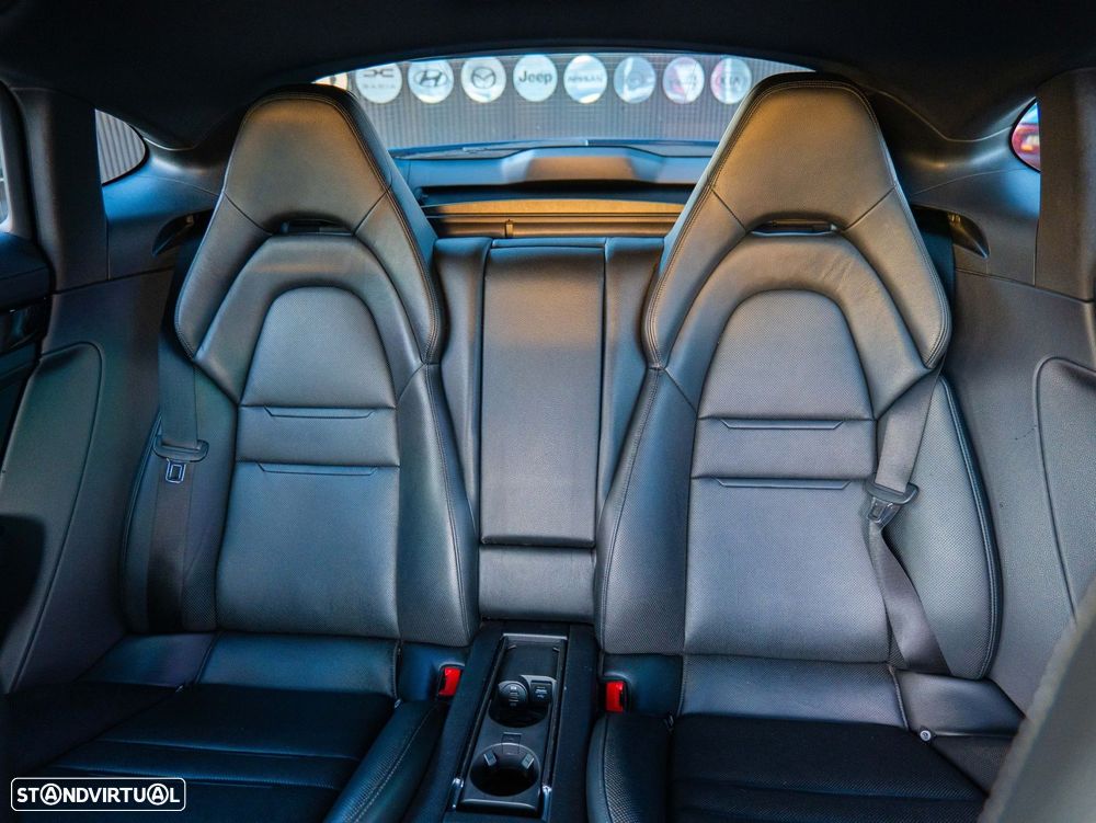 Porsche Panamera 4 Executive - 24