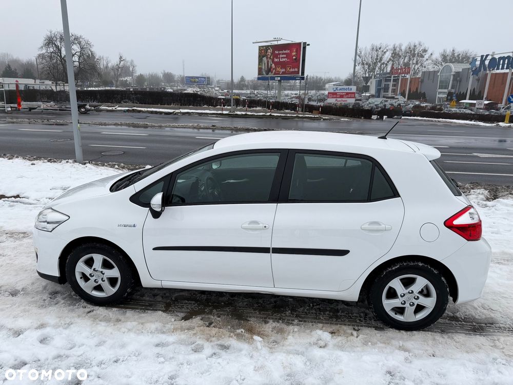 Toyota Auris 1.8 HSD Luna - 6