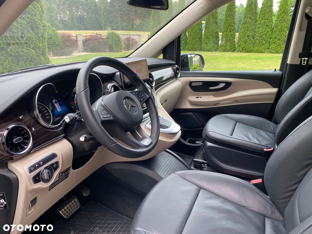 Mercedes-Benz Klasa V 300 d 4-Matic Exclusive 9G-Tronic (d³ugi) - 12