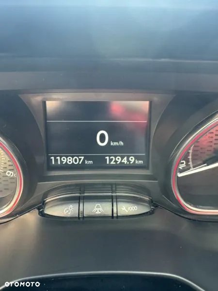 Peugeot 2008 1.5 BlueHDi GT Line S&S - 14