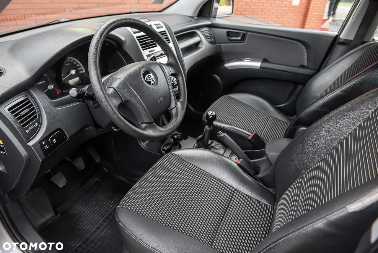 Kia Sportage 2.0 CRDI 2WD Vision - 19