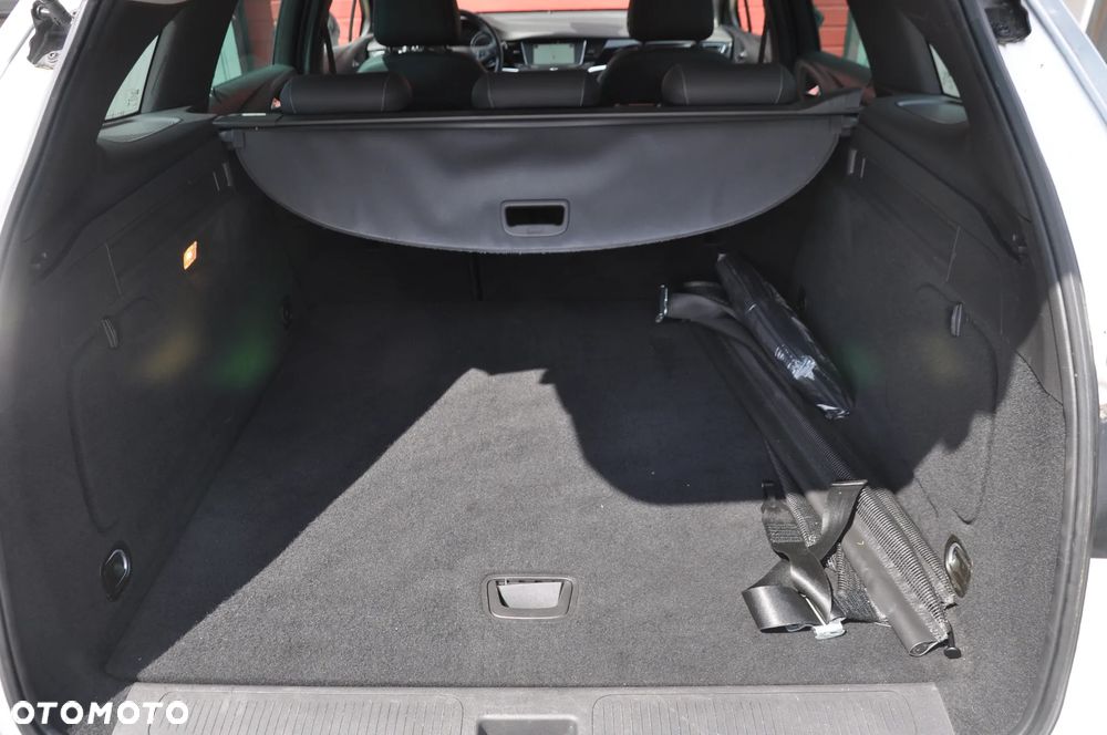 Opel Astra 1.5 D Start/Stop Automatik Design&Tech - 31