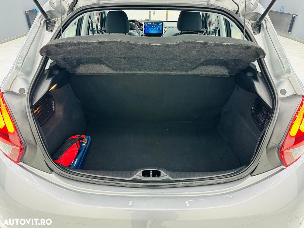 Peugeot 208 PureTech 68 Like - 16