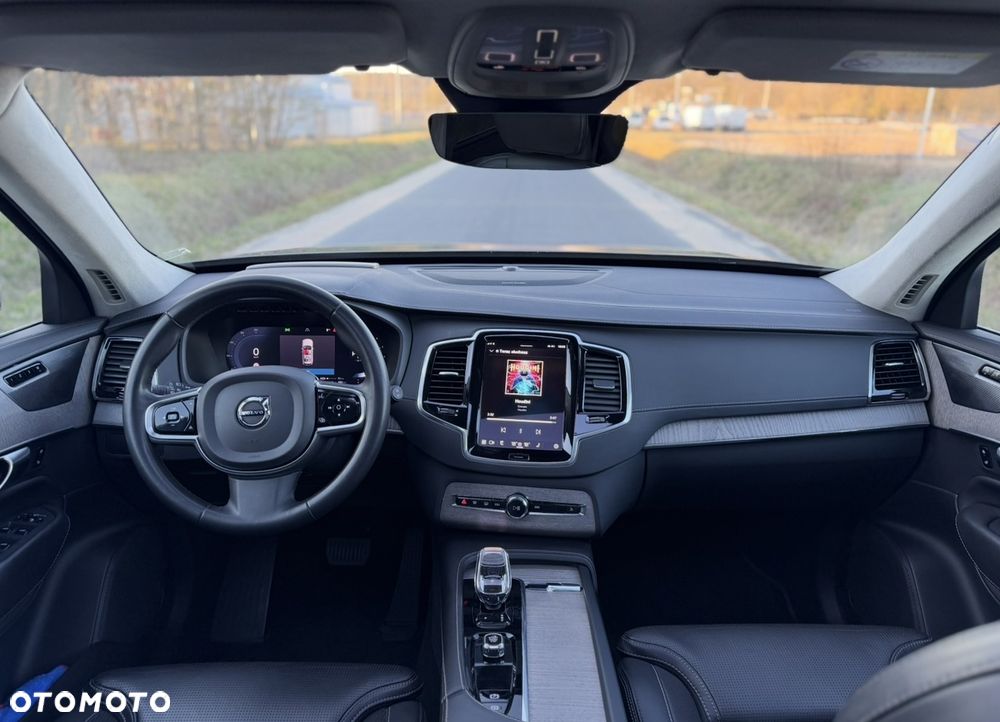 Volvo XC 90 T8 AWD Recharge Ultimate Bright - 28