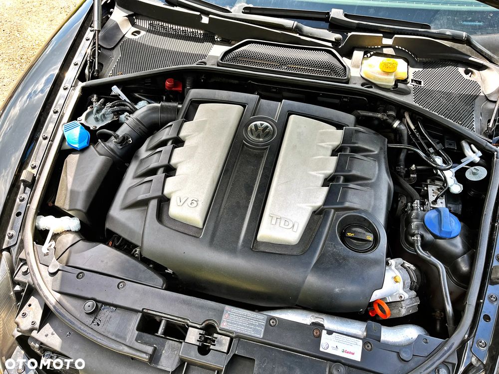 Volkswagen Phaeton - 10