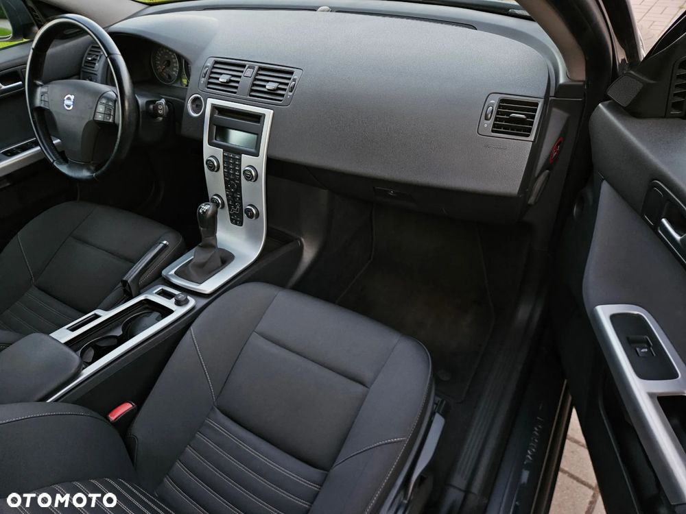 Volvo V50 DPF D2 Summum - 25