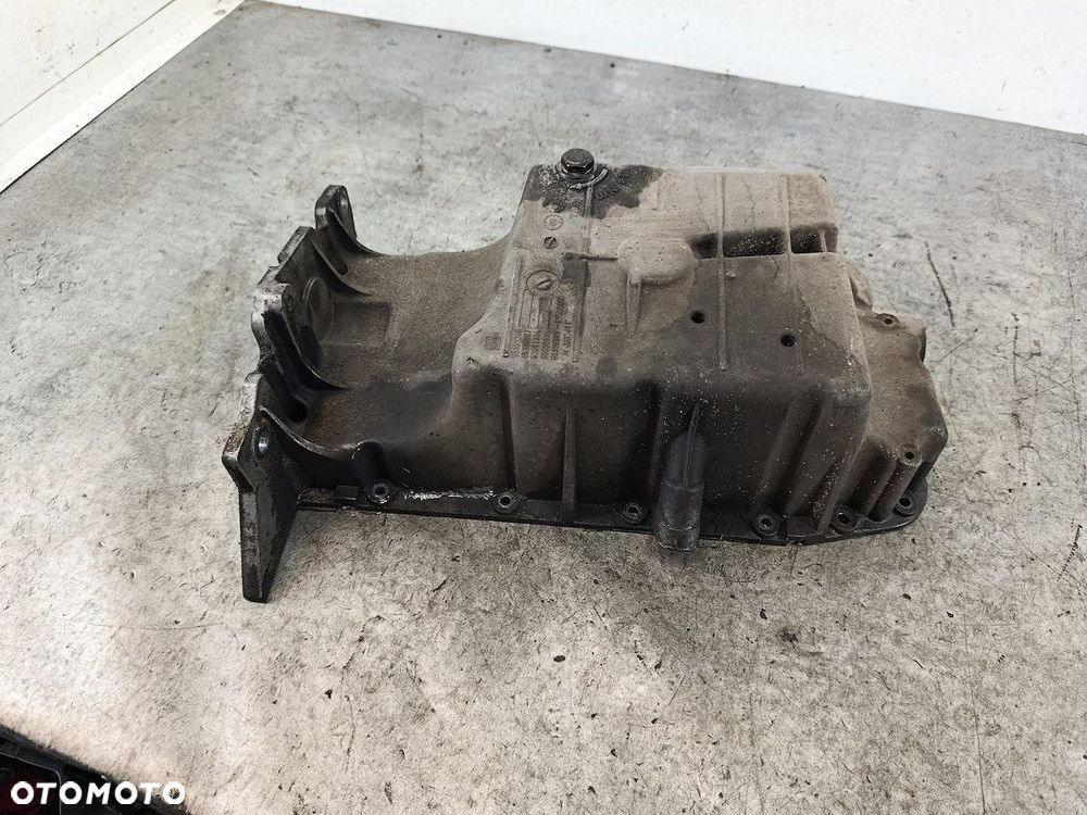 MISKA OLEJOWA OPEL ASTRA H 55353306  55355007  55561654  55558805 55563468 - 3