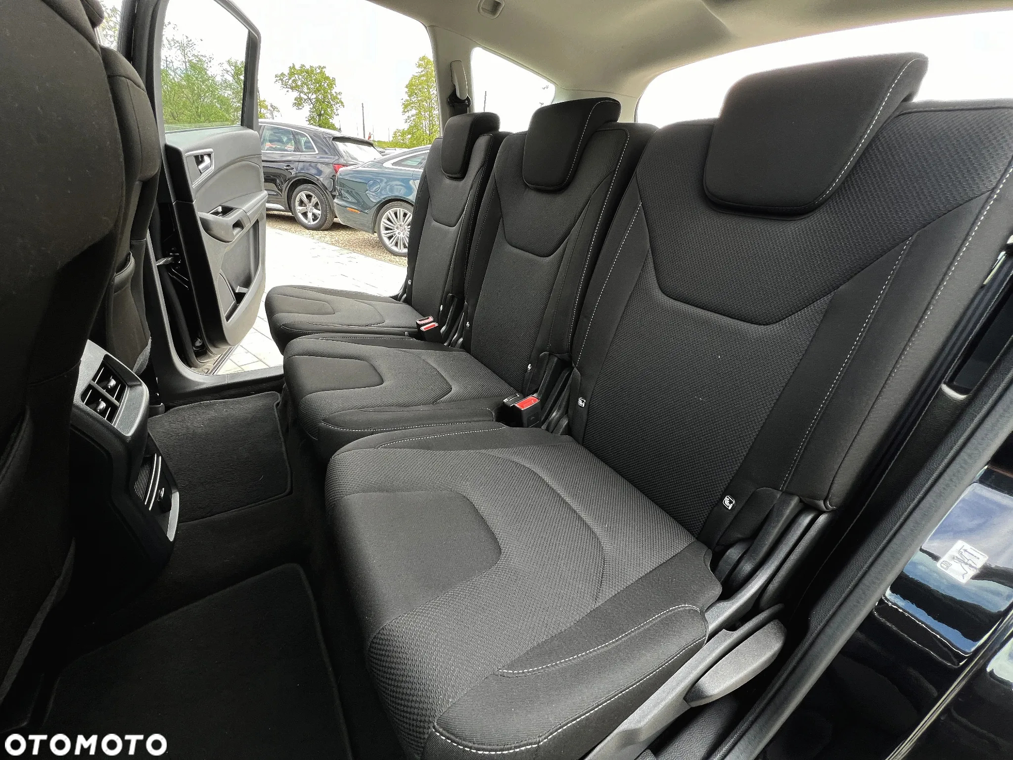 Ford S-Max 2.0 TDCi Titanium PowerShift - 23