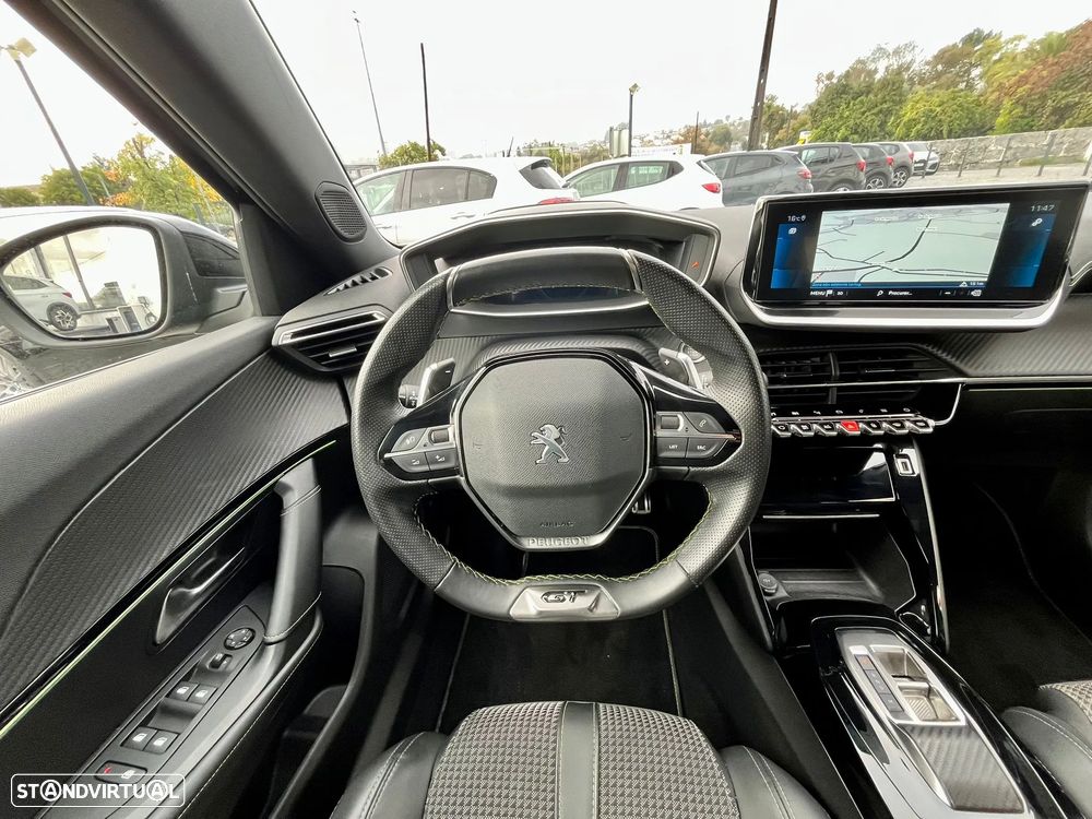 Peugeot 2008 1.2 PureTech GT Line EAT8 - 16